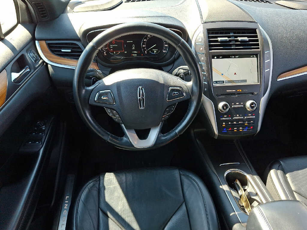Used 2017 Lincoln MKC Reserve w/ Lincoln MKC Climate Package AWD/4WD image 11