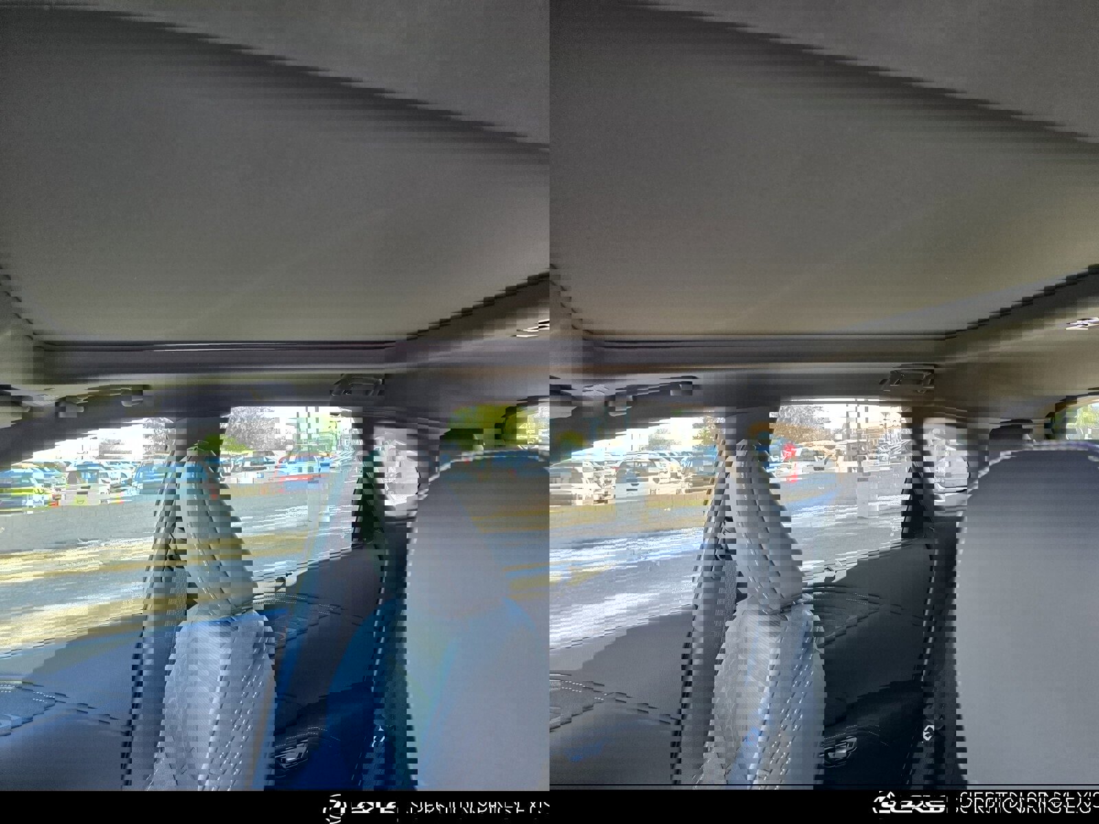 New 2026 Lexus RX 450h AWD image 14