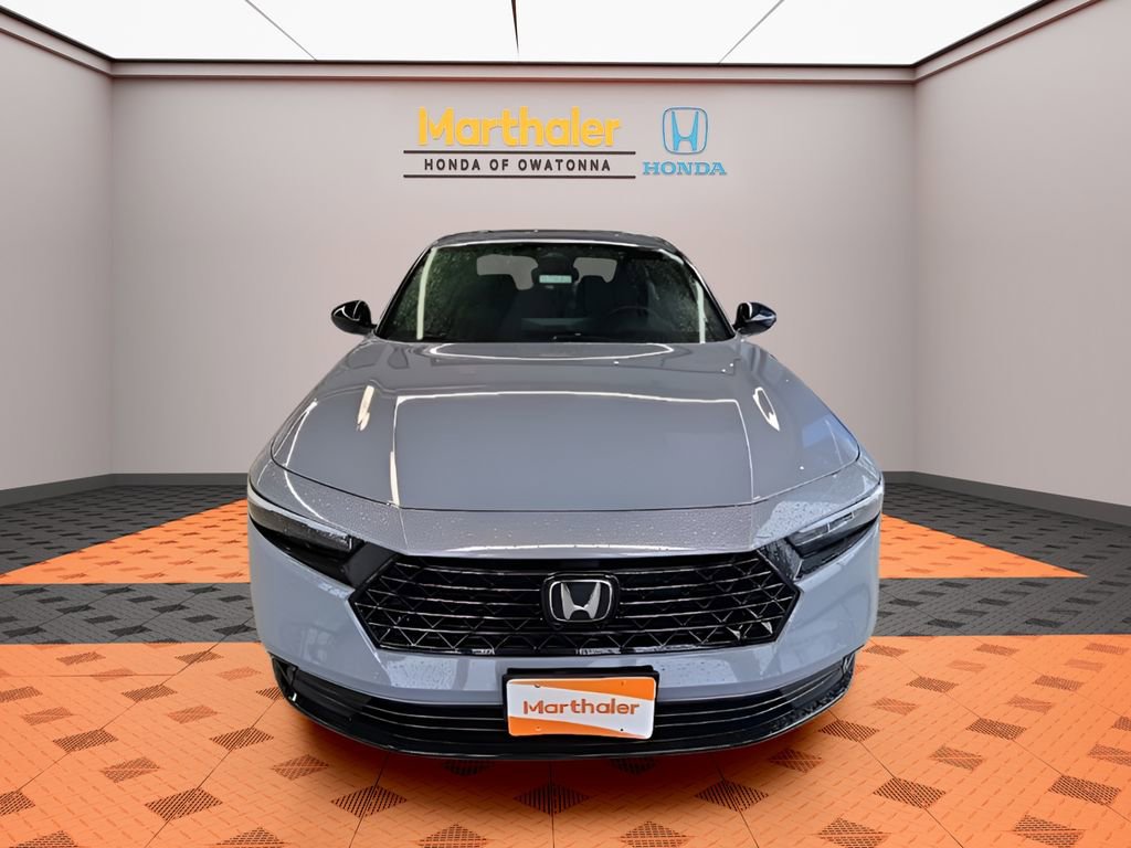 Used 2023 Honda Accord Sport image 8