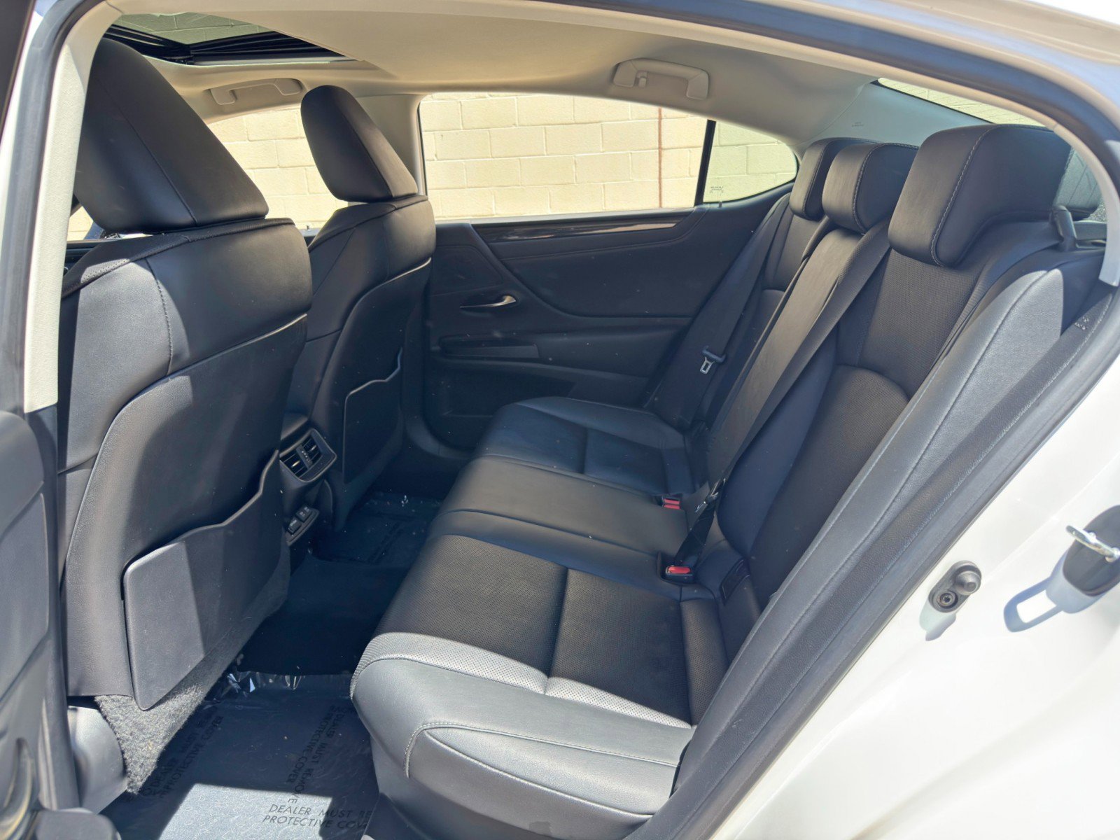 Used 2021 Lexus ES 300h w/ Accessory Package 2 FWD image 37