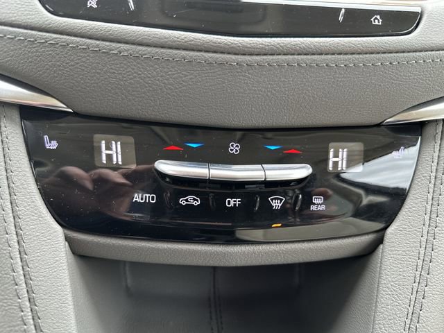 Certified 2023 Cadillac XT5 Premium Luxury w/ LPO, Floor Liner Package image 20