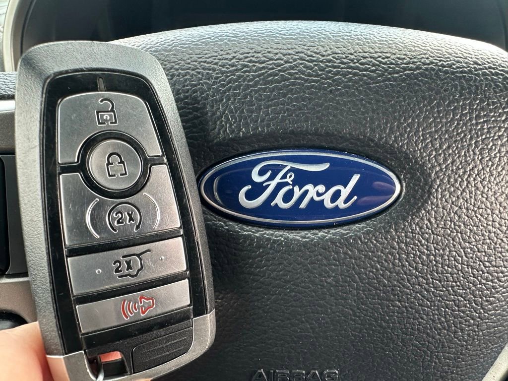 Used 2021 Ford Expedition Max XLT image 48