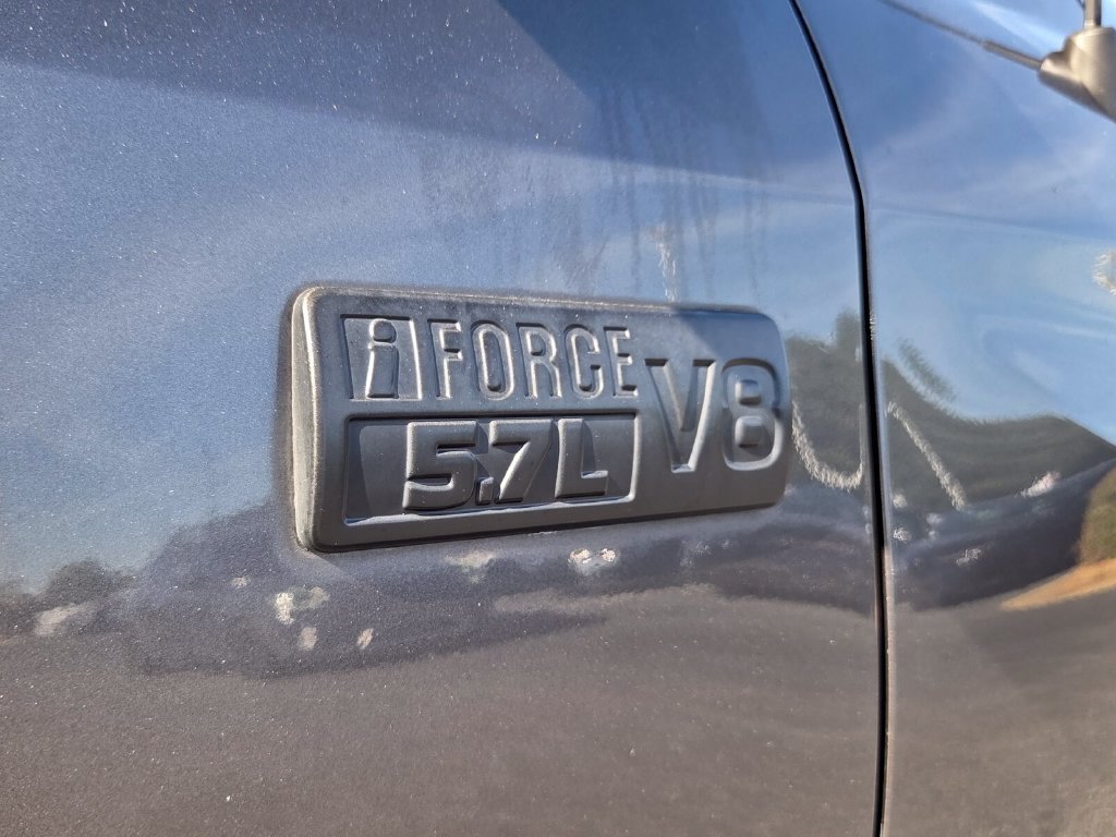 Used 2018 Toyota Tundra SR5 w/ SR5 Upgrade Package RWD image 13