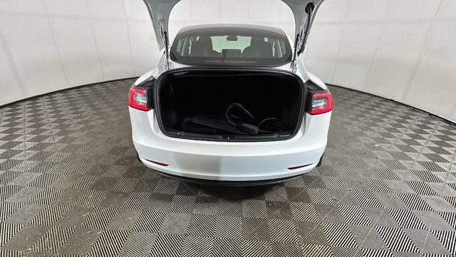 Used 2020 Tesla Model 3 Standard Range Plus RWD image 26