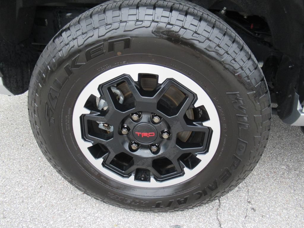 Used 2025 Toyota 4Runner TRD Off-Road AWD/4WD image 8