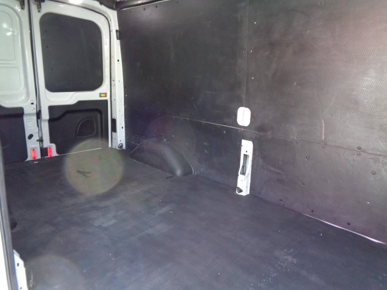 Used 2020 Ford Transit 150 Medium Roof w/ Load Area Protection Package RWD image 30