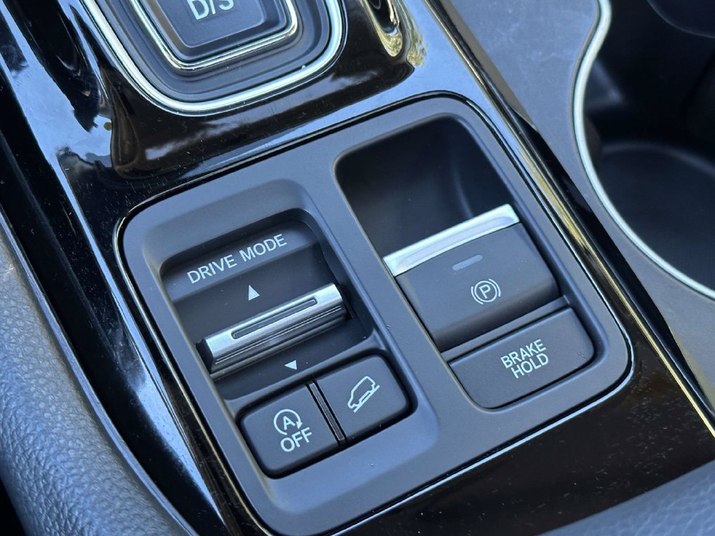 Certified 2023 Honda Pilot Touring image 30