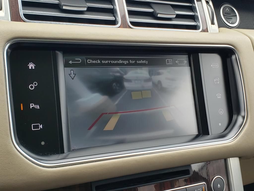 Used 2016 Land Rover Range Rover HSE AWD/4WD image 24