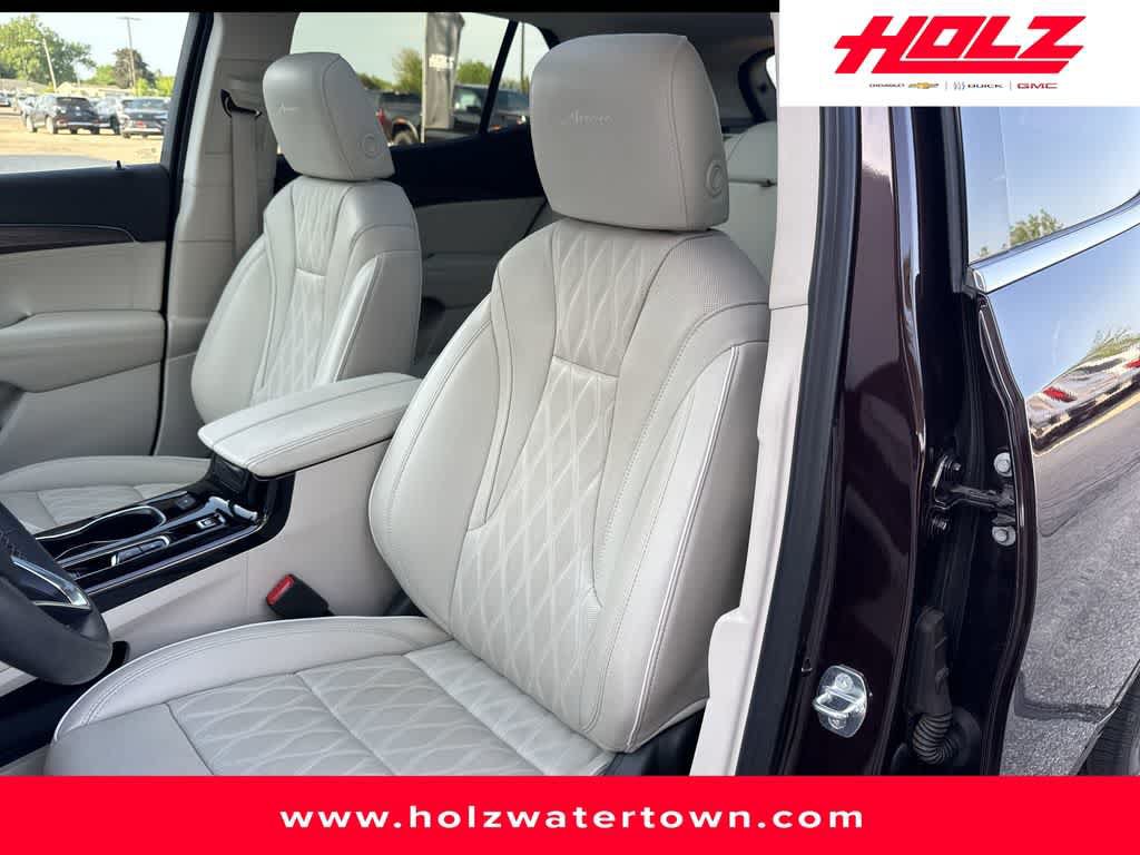 Certified 2023 Buick Envision Avenir AWD/4WD image 19