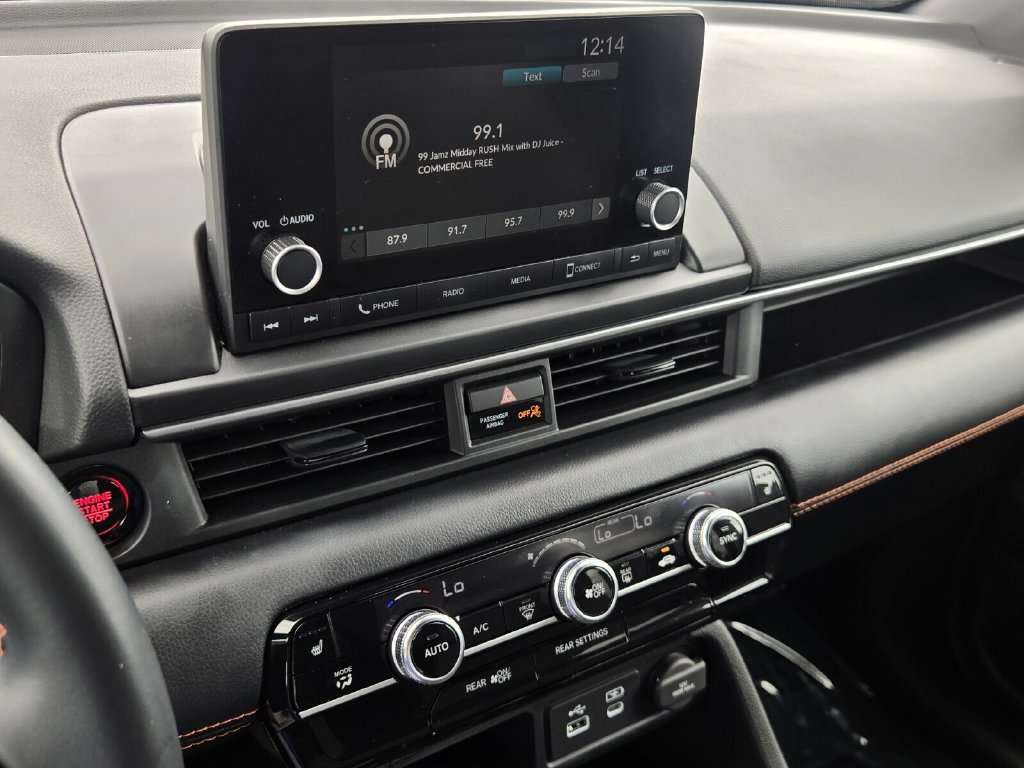Certified 2025 Honda Pilot Sport image 19