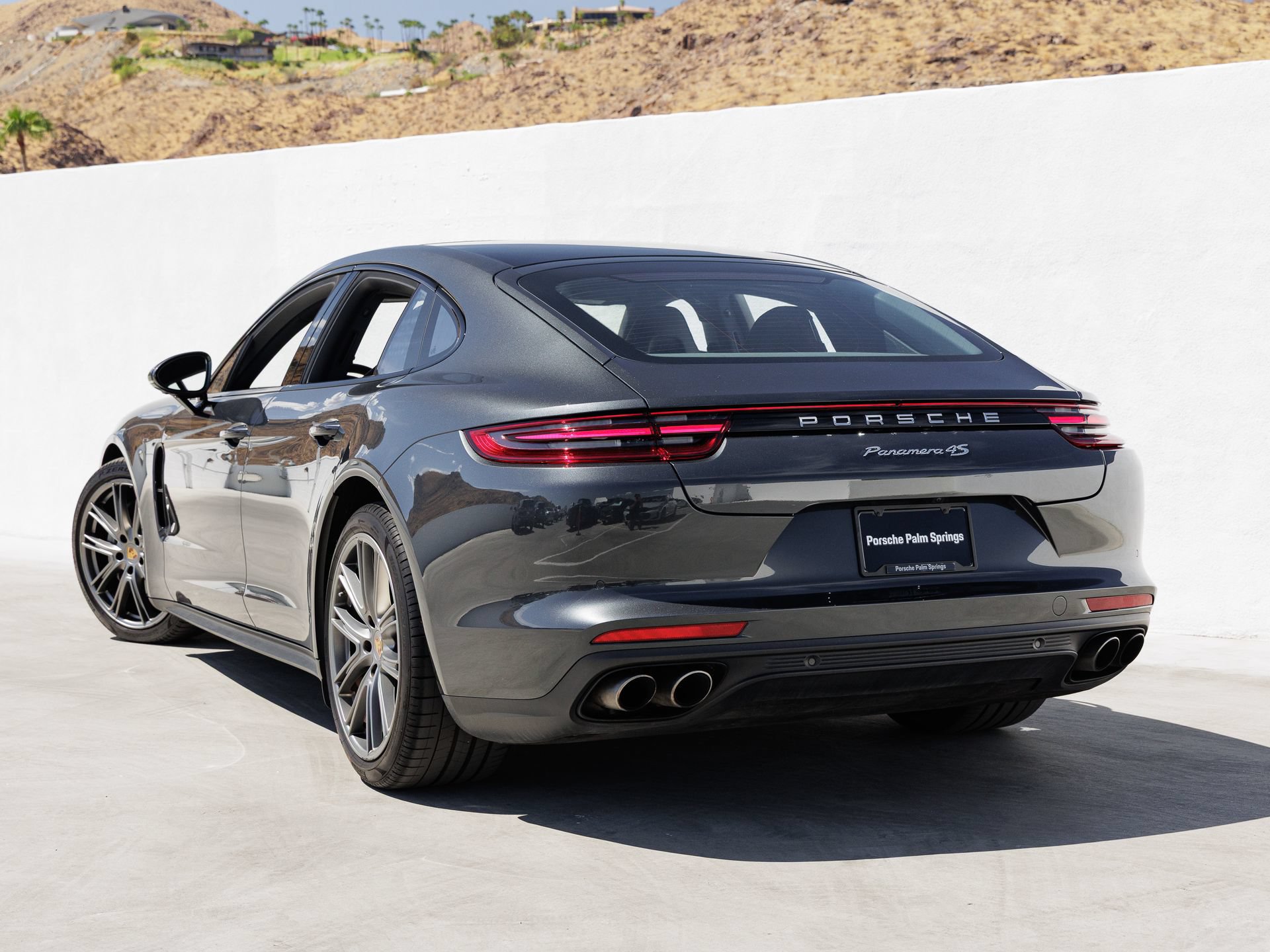 Certified 2018 Porsche Panamera 4S AWD/4WD image 3