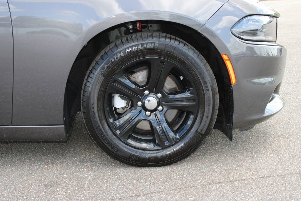 Used 2023 Dodge Charger SXT image 5