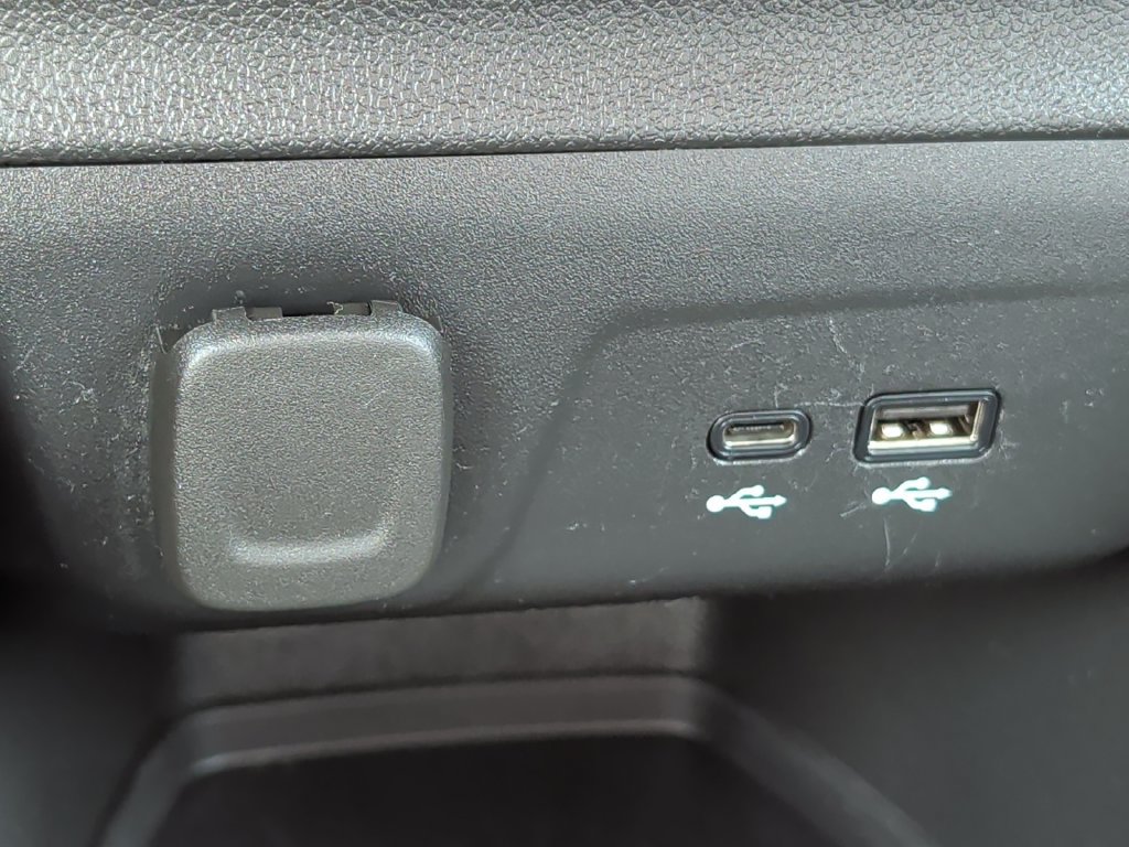 Used 2026 Chevrolet TrailBlazer LT AWD/4WD image 28