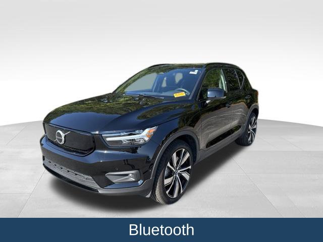 Used 2022 Volvo XC40 P8 Recharge Plus AWD/4WD image 4
