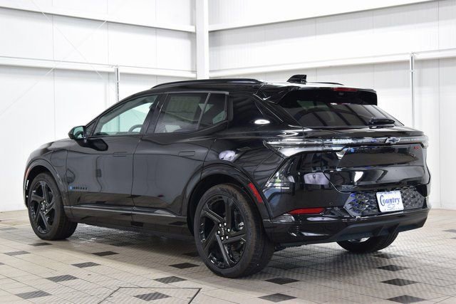 New 2025 Chevrolet Equinox EV RS w/ Convenience Package II image 6