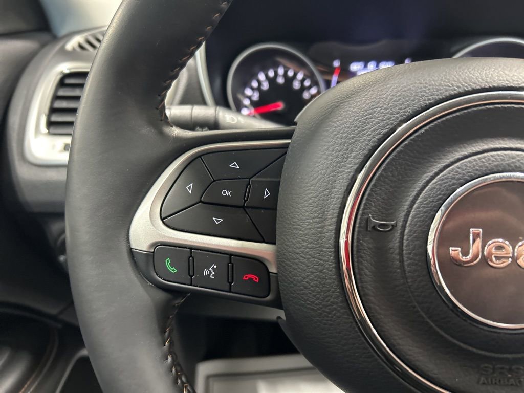 Used 2018 Jeep Compass Latitude w/ Cold Weather Group image 8