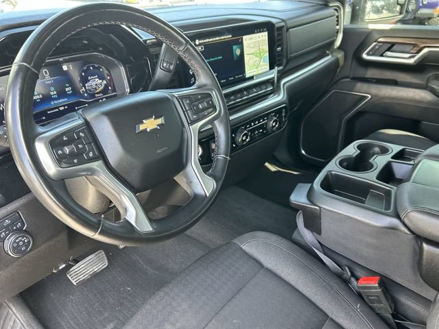 Used 2025 Chevrolet Silverado 2500 LT AWD/4WD image 17
