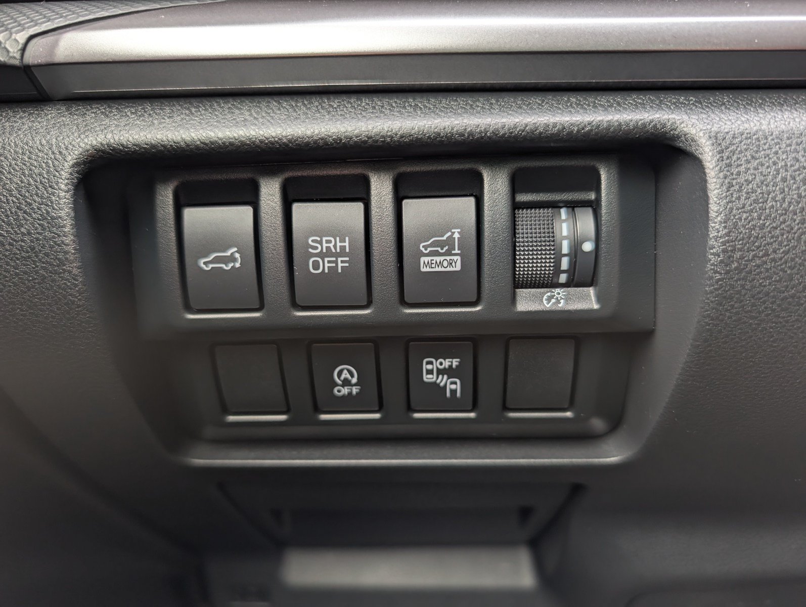 Used 2023 Subaru Forester Premium AWD/4WD image 30