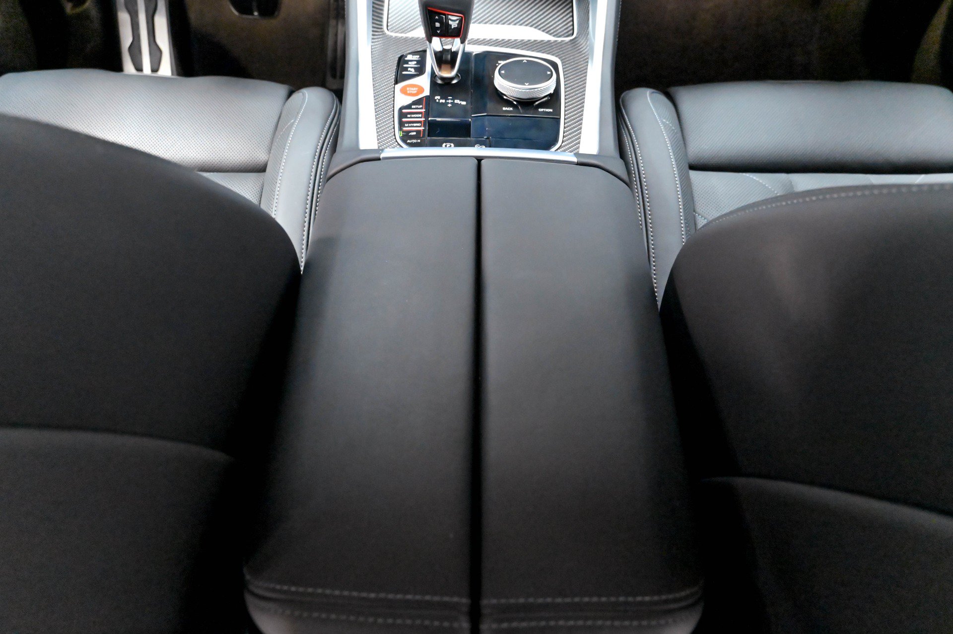 Used 2023 BMW XM AWD/4WD image 35