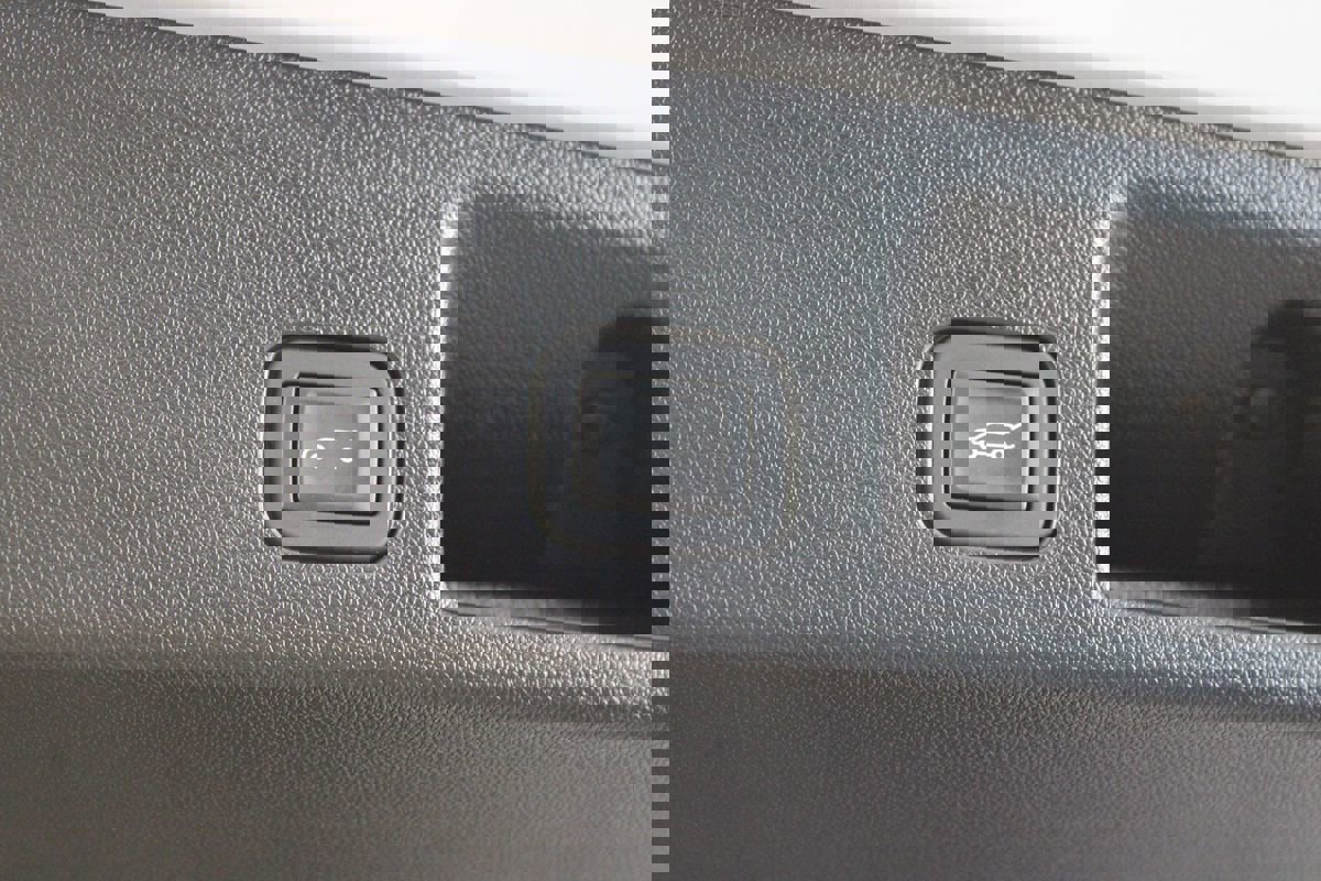 Used 2024 Chevrolet Equinox EV LT image 30