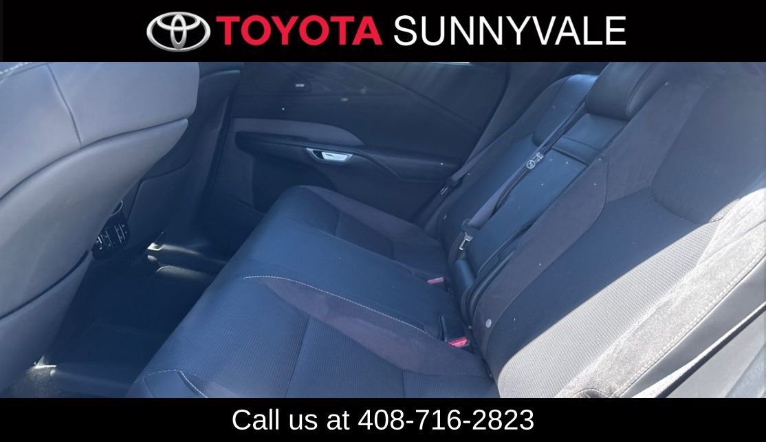 Used 2025 Lexus RX 450h AWD w/ Convenience Package image 5