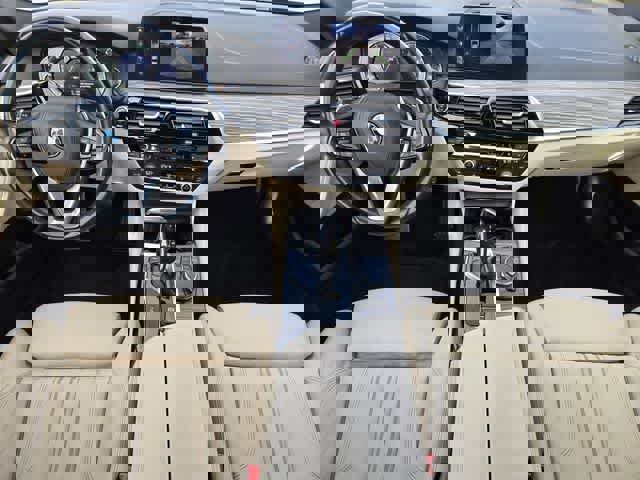 Used 2018 BMW 530i image 10