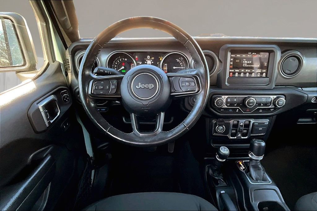 Used 2023 Jeep Wrangler Unlimited w/ Cold Weather Group image 8