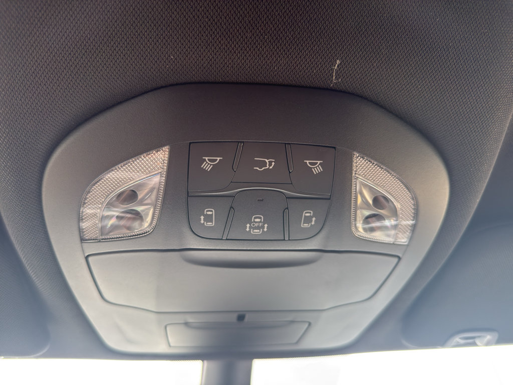 New 2026 Chrysler Pacifica Select FWD image 22