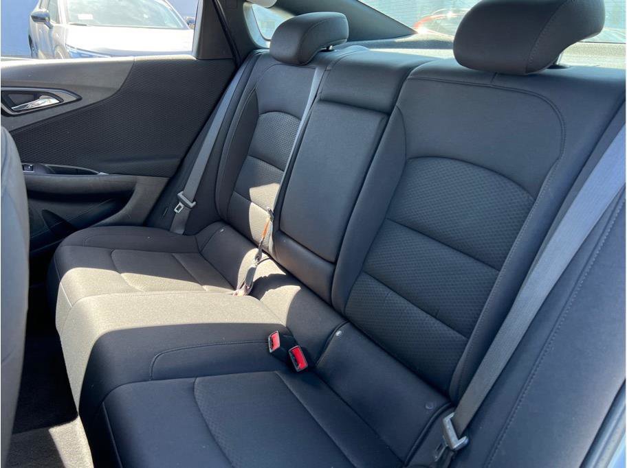 Used 2023 Chevrolet Malibu LT image 9