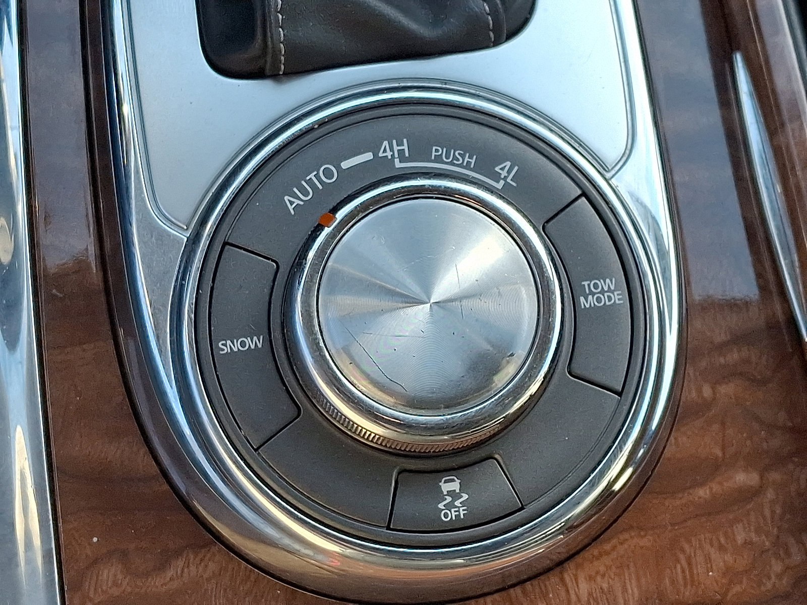 Used 2019 INFINITI QX80 Luxe image 29