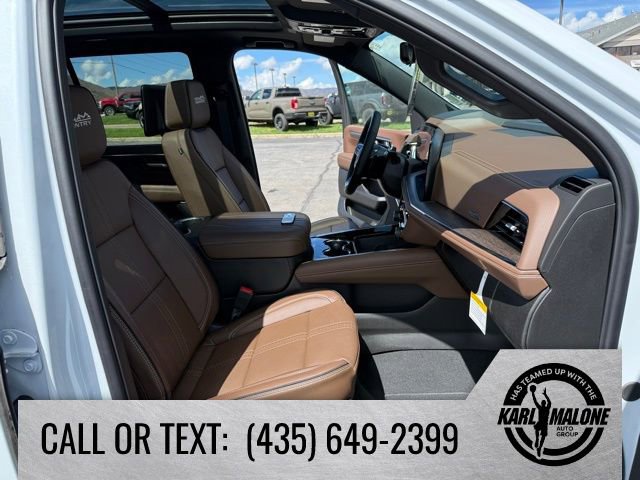 Used 2026 Chevrolet Tahoe High Country AWD/4WD image 44