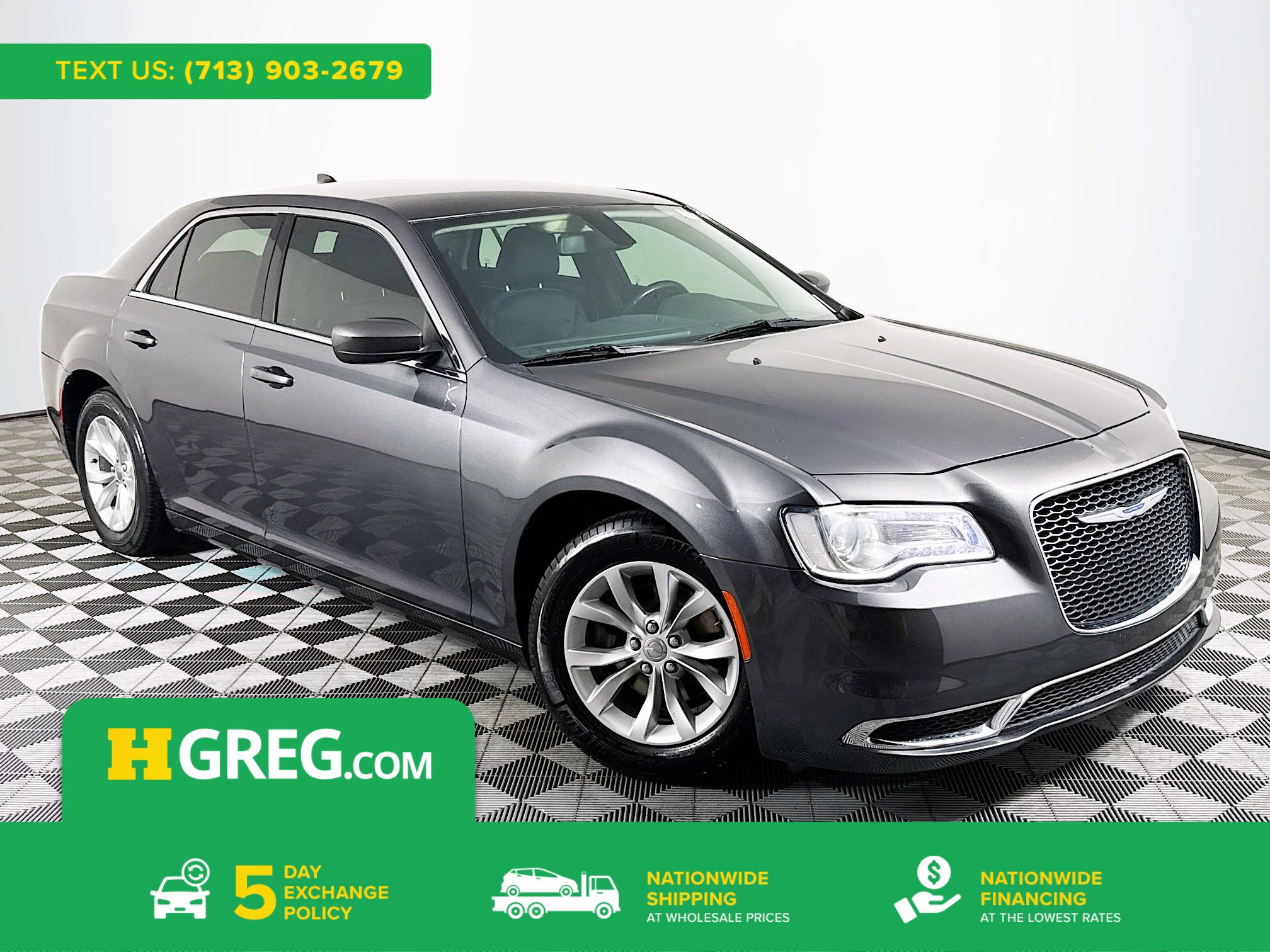 Used 2020 Chrysler 300 Touring RWD image 1