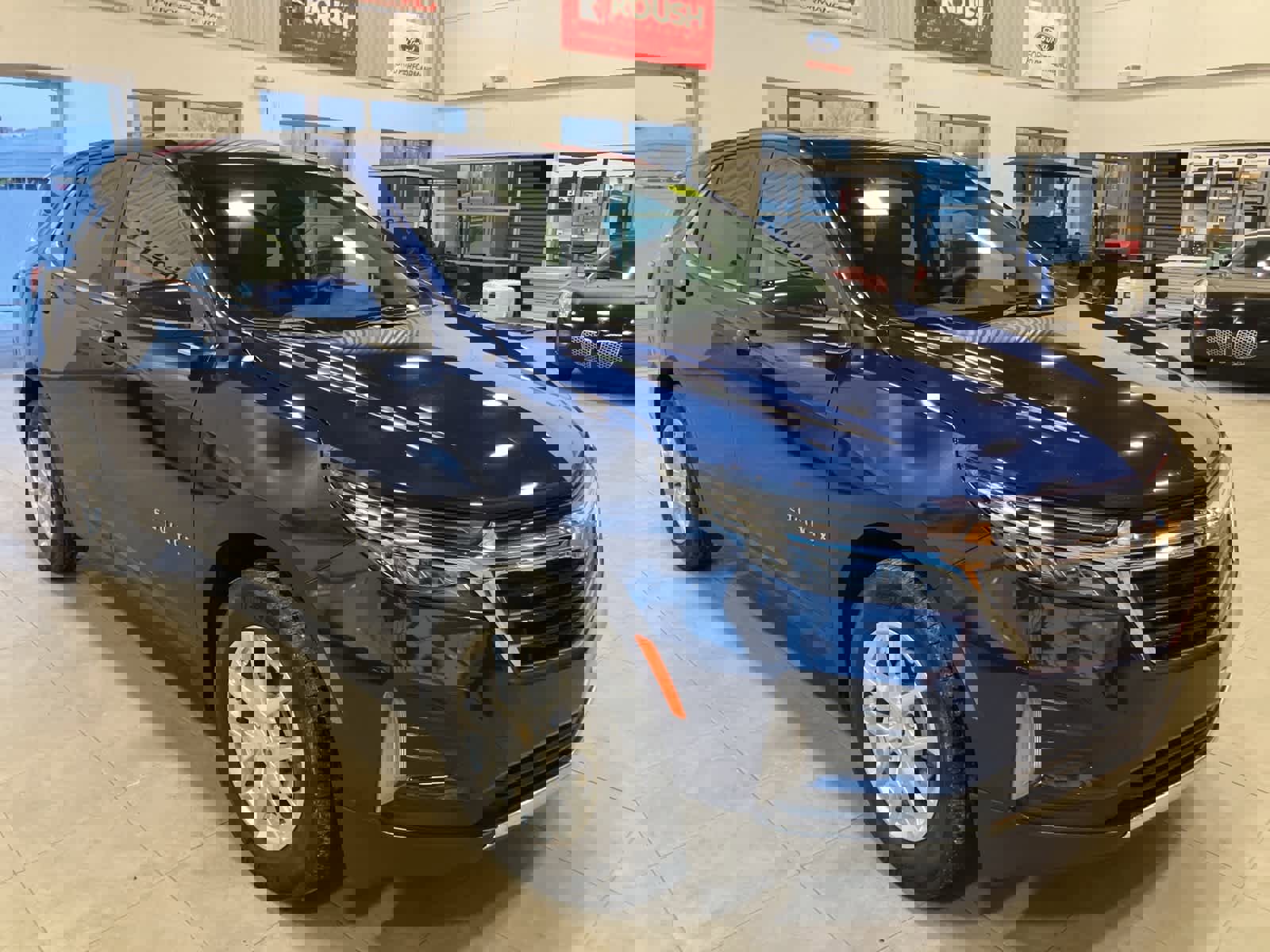 Used 2022 Chevrolet Equinox LT image 3