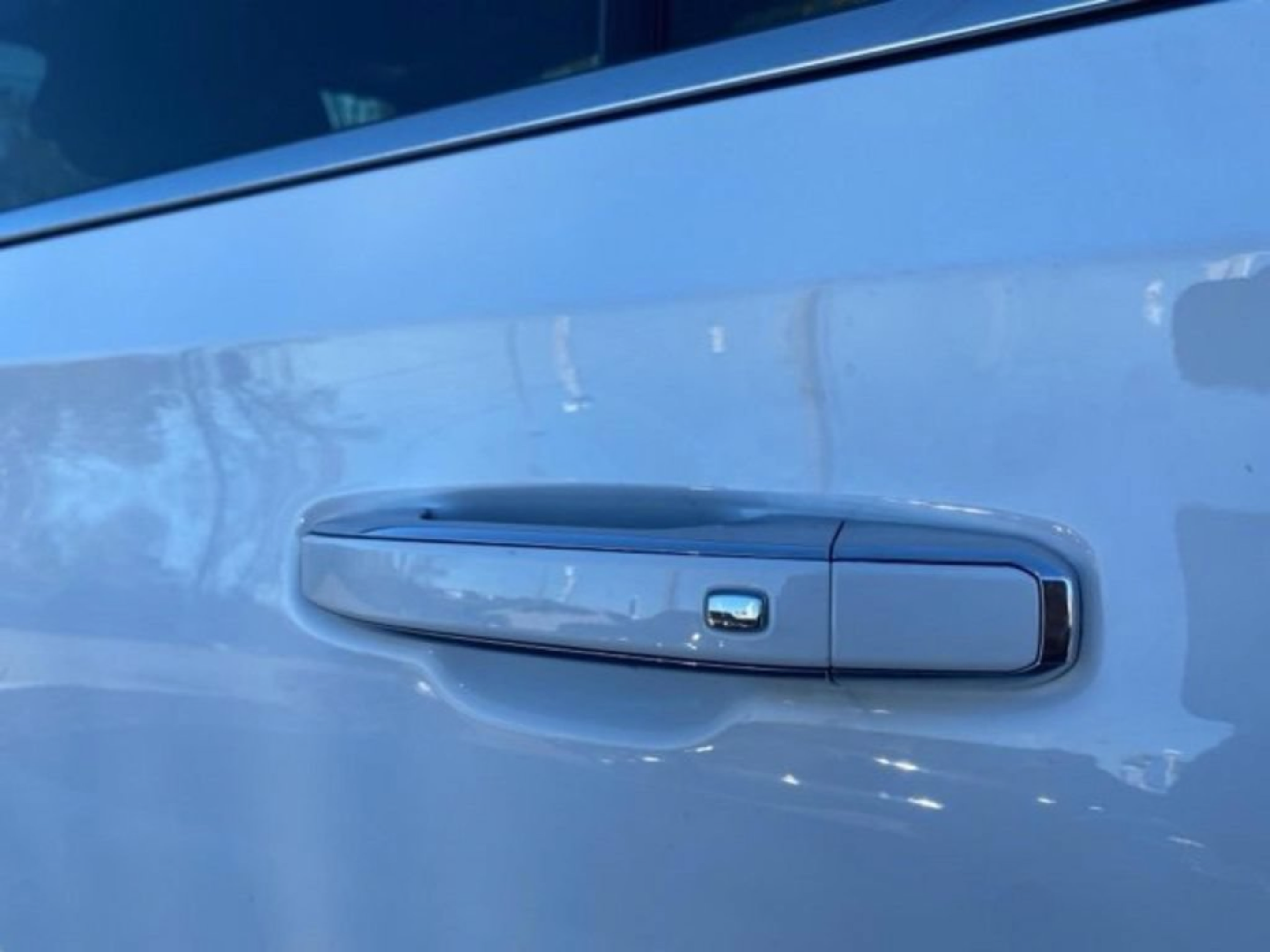 Used 2024 GMC Yukon XL Denali RWD image 37