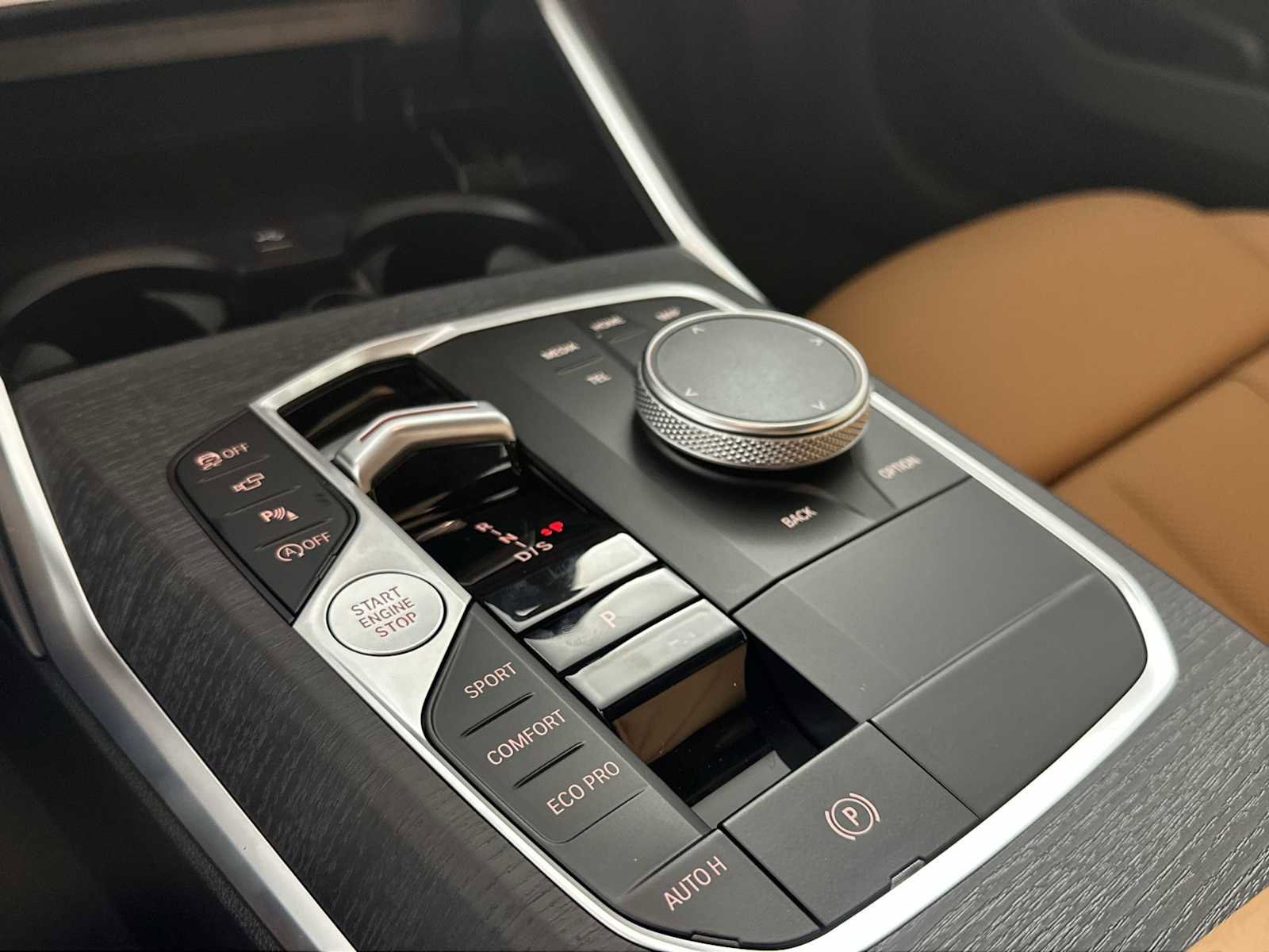 New 2026 BMW 330i xDrive Sedan w/ Premium Package image 16