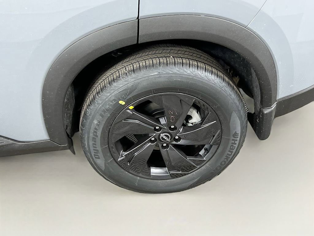 New 2026 Nissan Rogue SV image 24