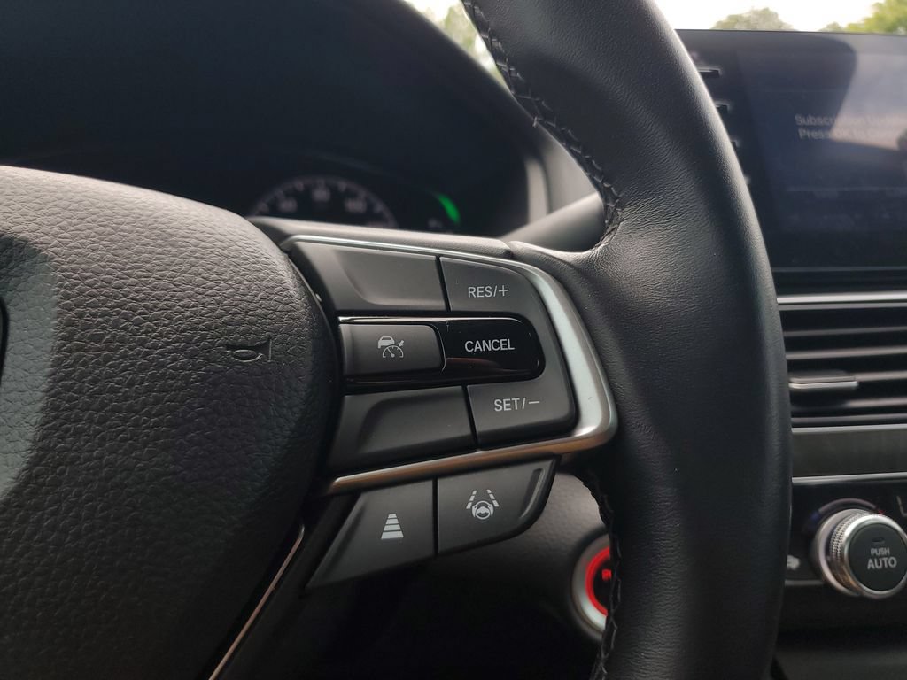 Used 2022 Honda Accord EX-L image 21