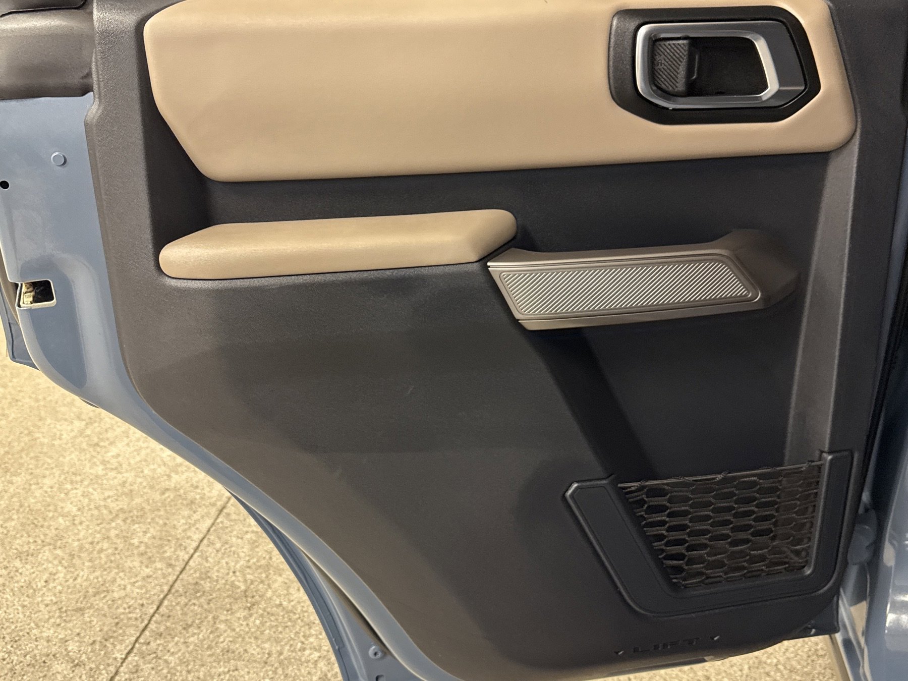 Used 2023 Ford Bronco Wildtrak image 15