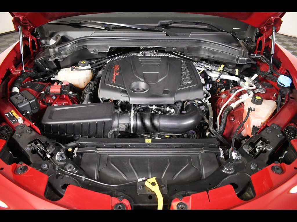 Used 2022 Alfa Romeo Stelvio Ti image 20