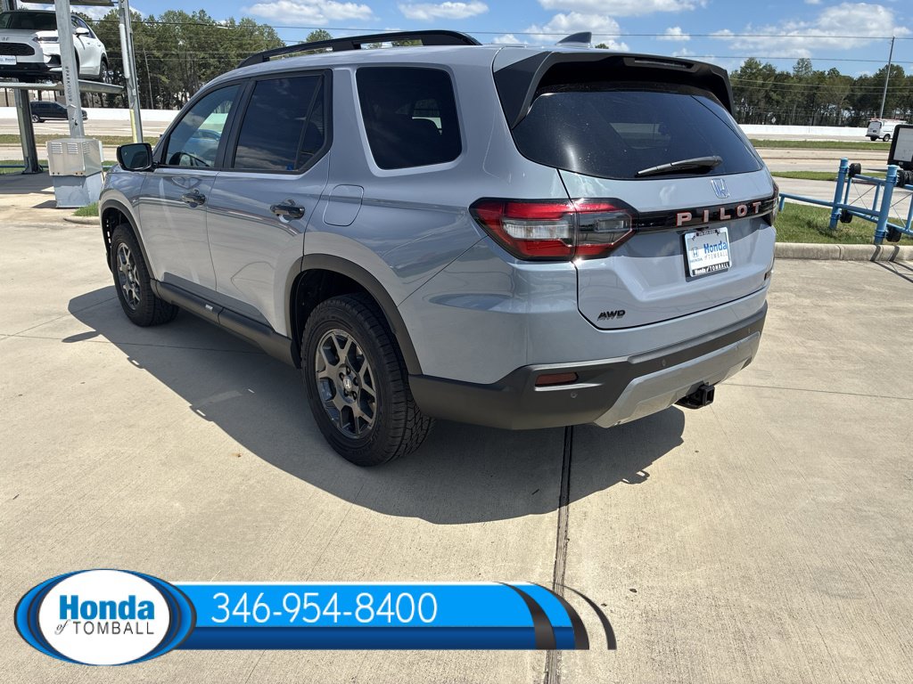 New 2026 Honda Pilot TrailSport image 4