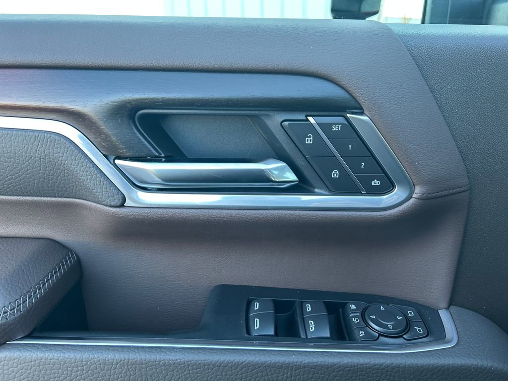 New 2026 GMC Sierra 2500 Denali w/ Denali Reserve Package image 13