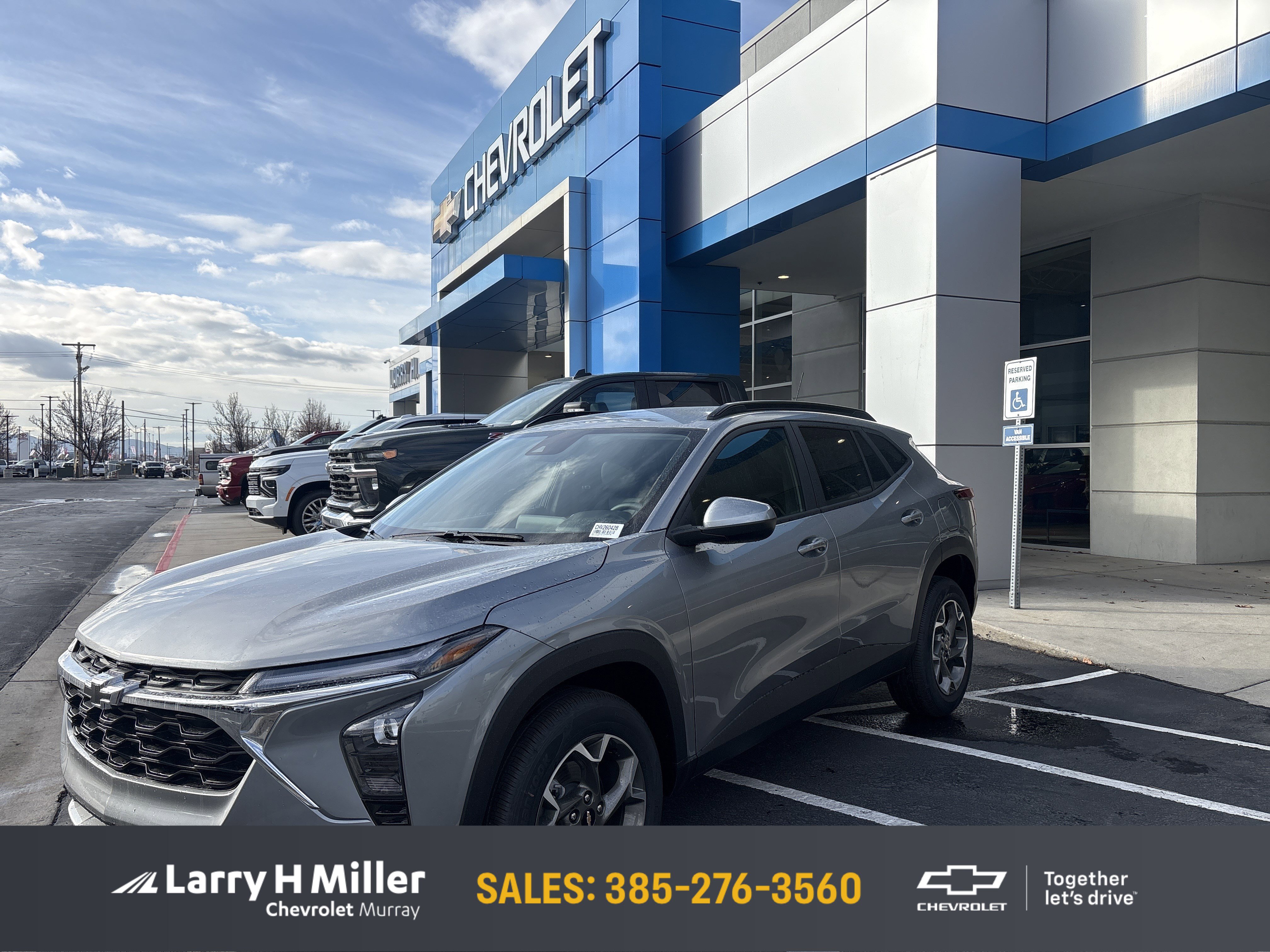 New 2026 Chevrolet Trax LT w/ Driver Confidence Package FWD image 1