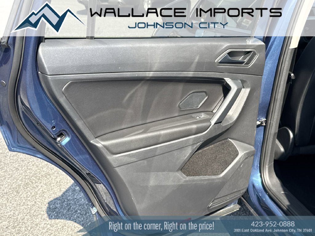 Used 2020 Volkswagen Tiguan SEL FWD image 33