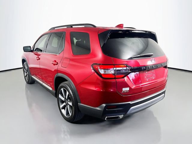 Used 2025 Honda Pilot Elite image 5