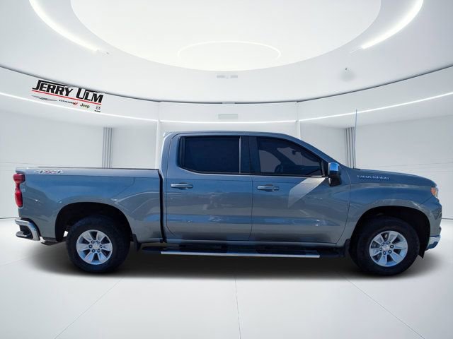 Used 2023 Chevrolet Silverado 1500 LT w/ Protection Package AWD/4WD image 2