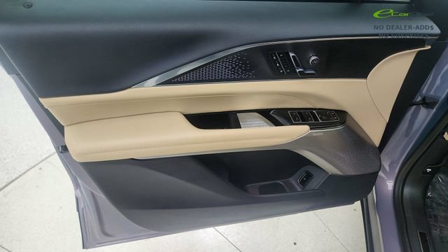 Used 2024 Cadillac Lyriq Luxury w/ Nappa Leather Package RWD image 37