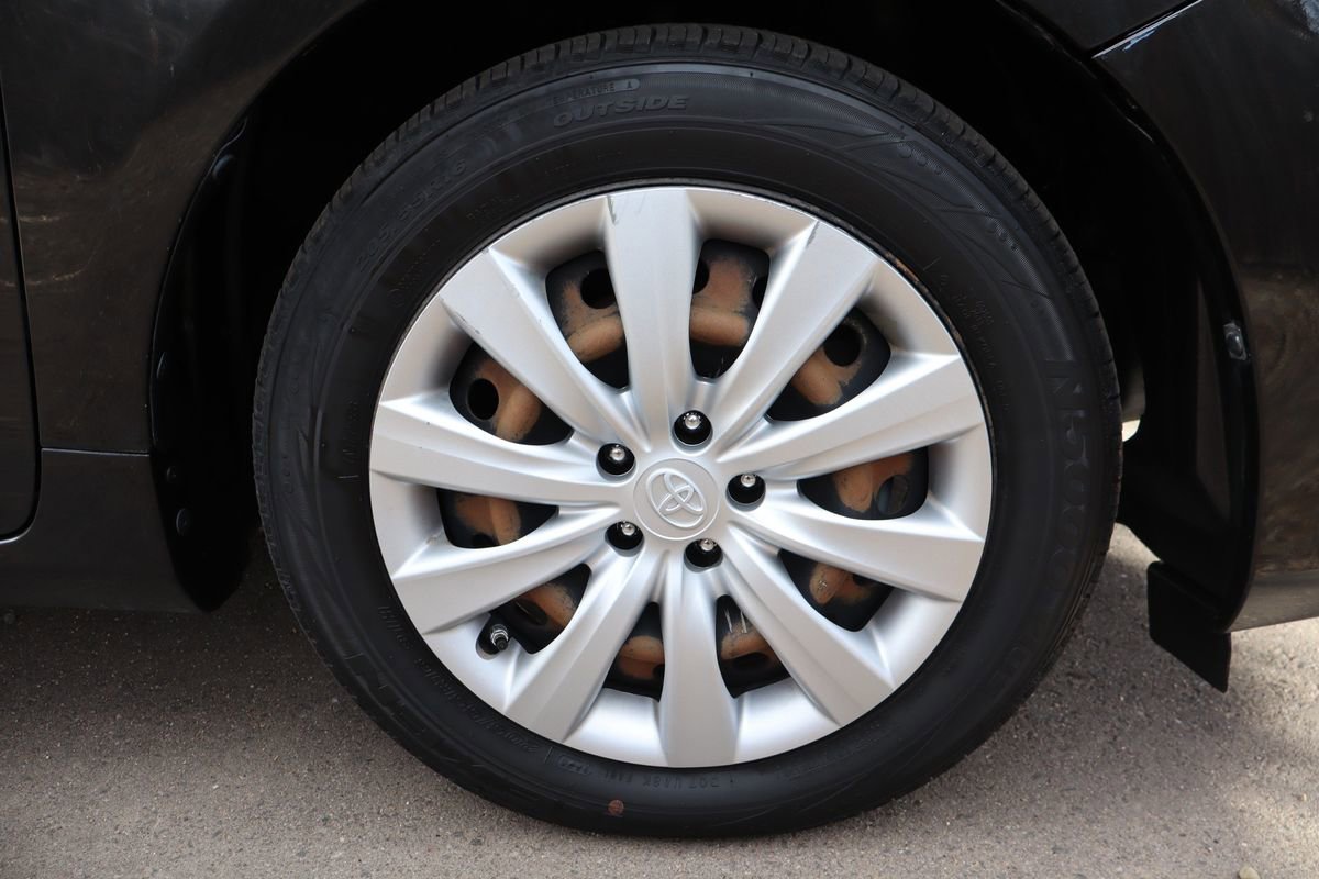 Used 2013 Toyota Corolla LE w/ Protection Pkg image 42