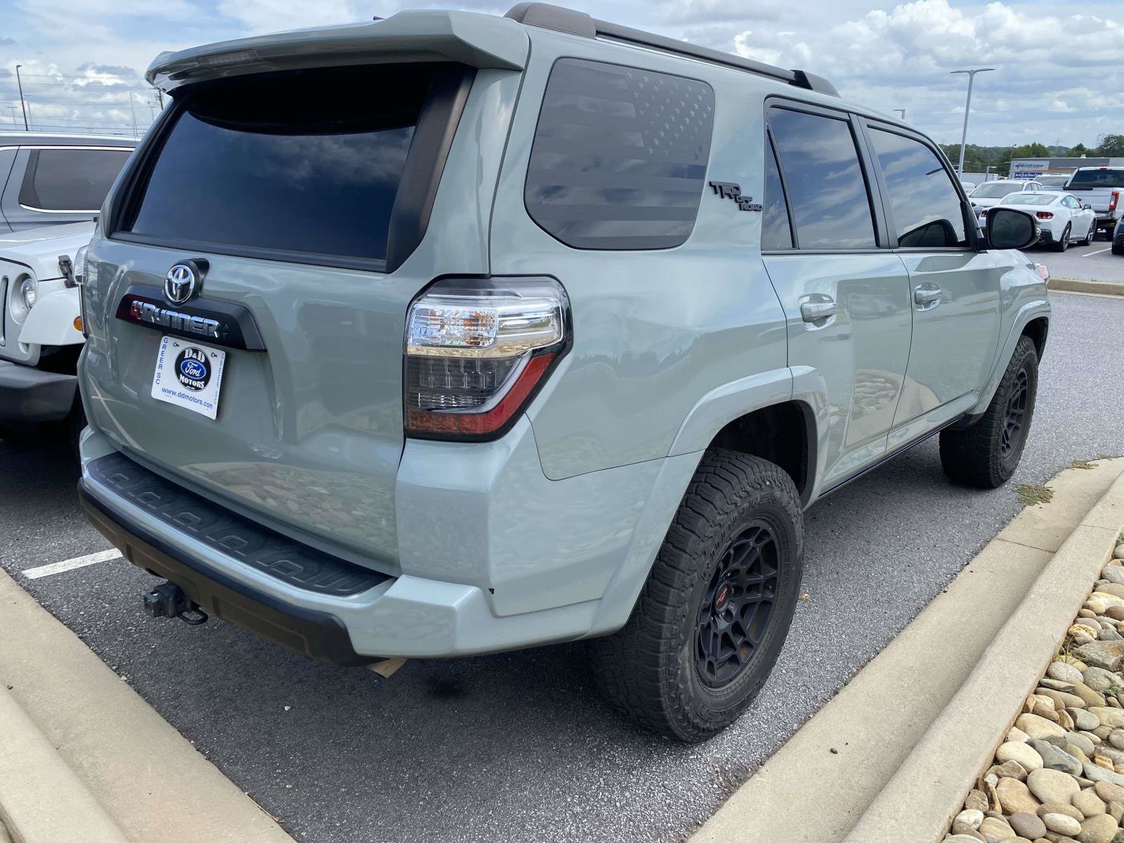 Used 2023 Toyota 4Runner TRD Off-Road Premium w/ Off Road Premium Plus Package AWD/4WD image 7