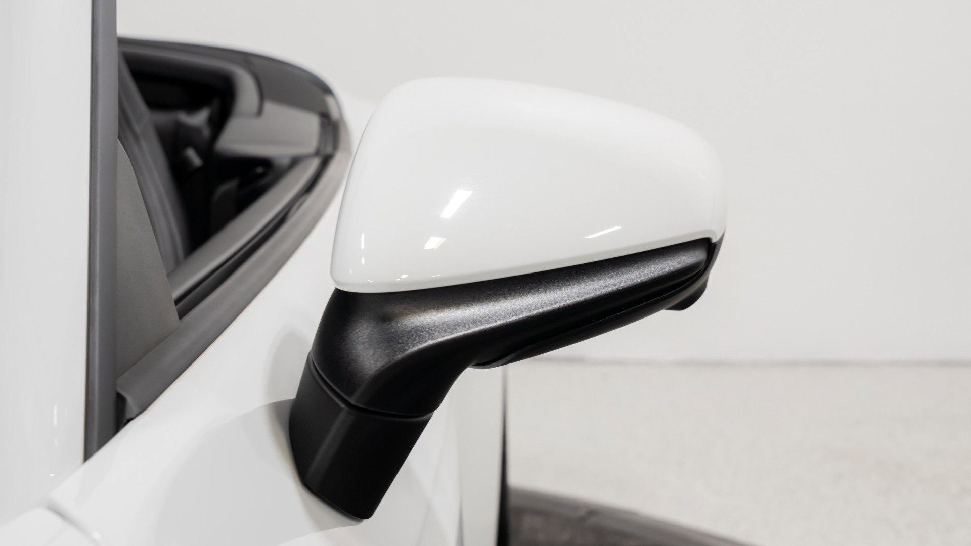 Used 2022 Porsche 911 Carrera image 30