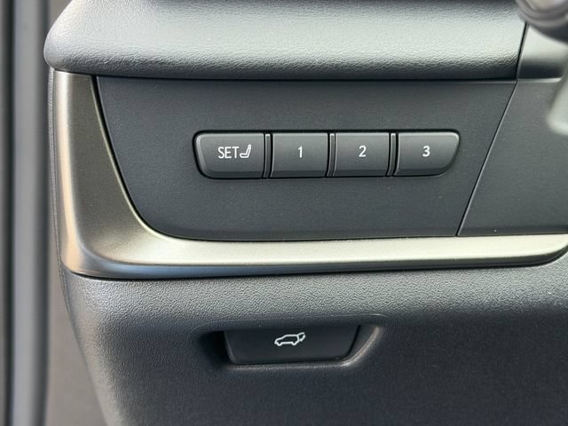 Used 2025 Lexus RZ 300e w/ Accessory Package (Z1) FWD image 25